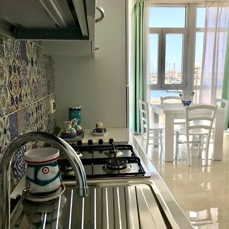 See To Sea Apartment